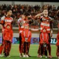 Siswa MIQI Darus Salam Pamekasan Ukir Momen Istimewa sebagai Player Escort Madura United FC